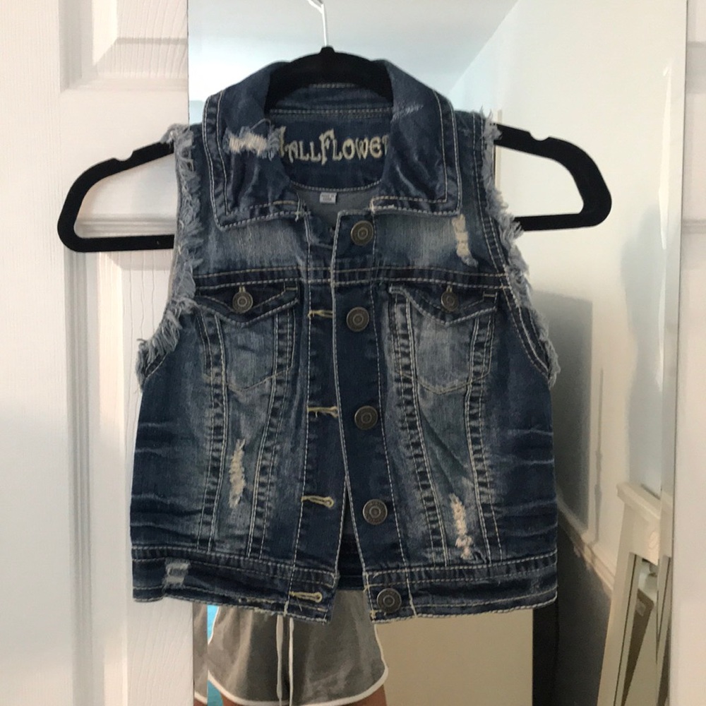 Wallflower Cropped Sleeveless Denim Jacket